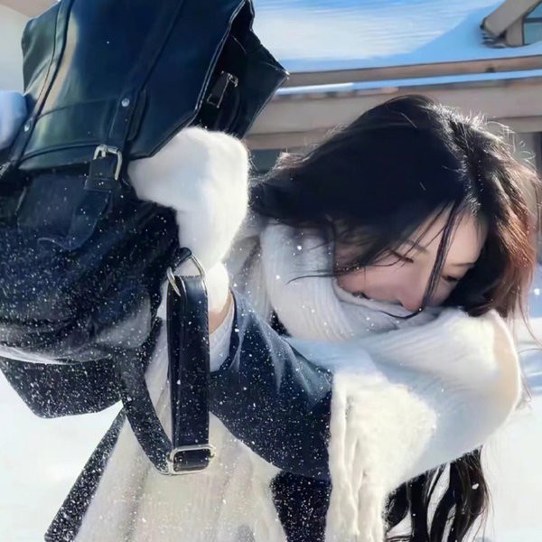 阳光下游